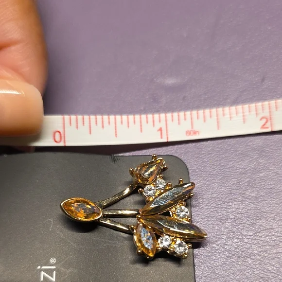 BUNDLE ANY 2, PAY ONE PRICE. Elegant Gold and Crystal Women's Earrings - Picture 4 of 4